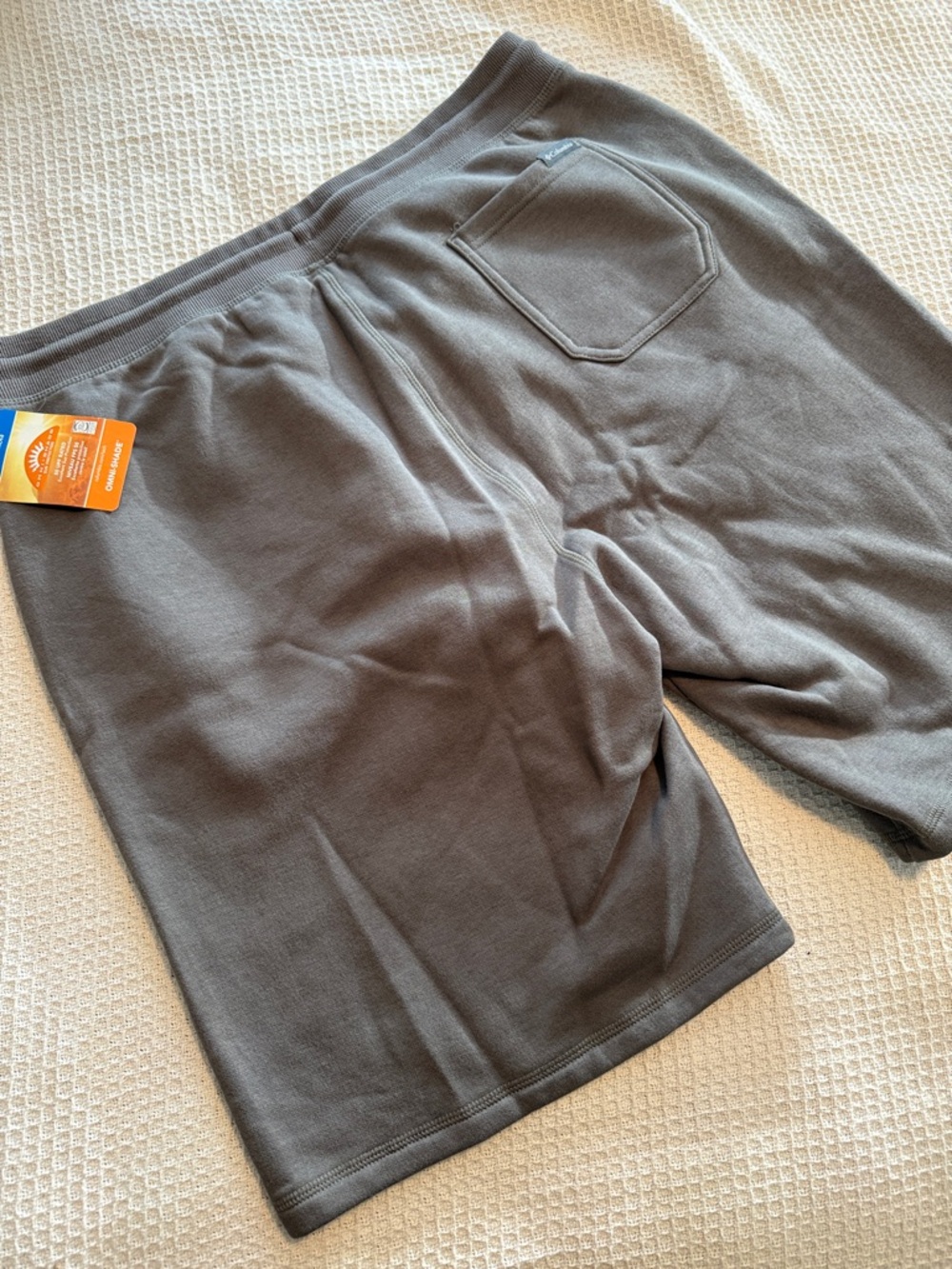 Columbia Men's Gray Athletic Shorts - Pull-On Comfort